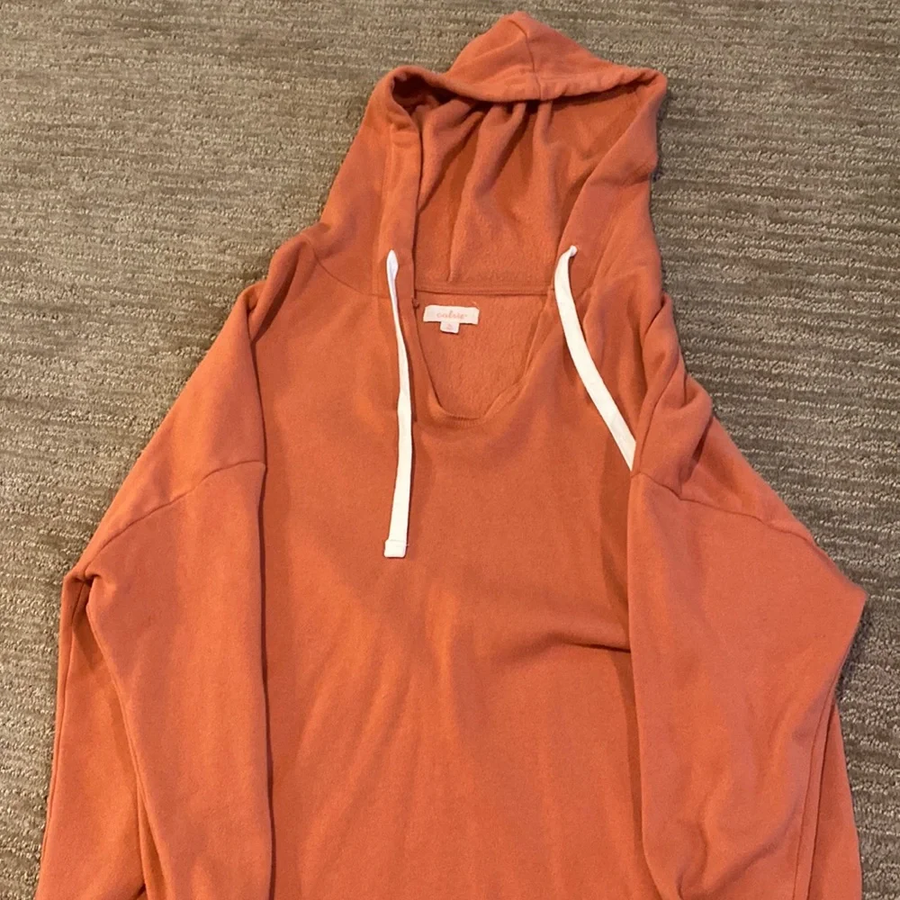 Colsie sweatshirt - Picture 1 of 3